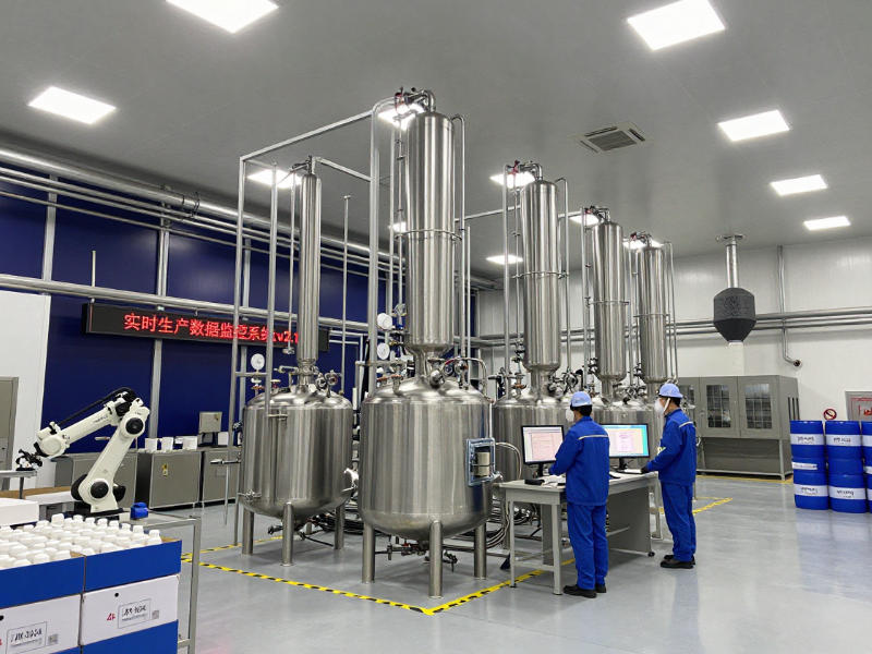 疊氮酸醫(yī)藥化工生產(chǎn)車間現(xiàn)場